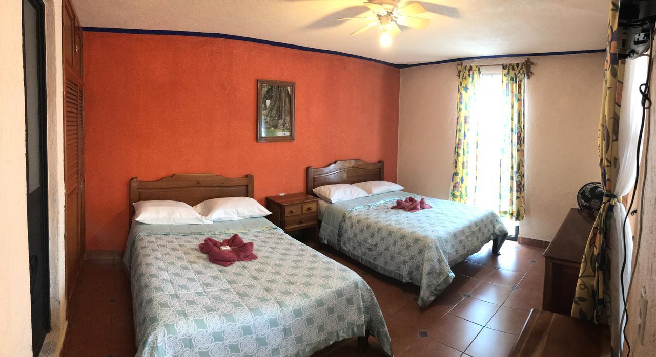 קומיטן דה דומינגז Hotel Comitan מראה חיצוני תמונה